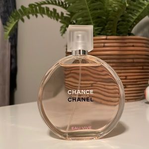 Chanel Chance Eau Vive Perfume